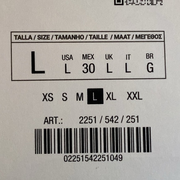 NWT. Zara Oyster-White Midi Dress with Belt. Size L. - Picture 9 of 11